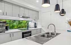105 Laurel Street, Russell Island, Qld 4184