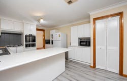 32 Third Street, Napperby, SA 5540