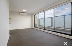 302/64 Geelong Road, Footscray, Vic 3011