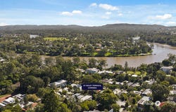 27 Oxley Terrace, Corinda, Qld 4075