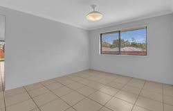 5 Boronia Street, Deebing Heights, Qld 4306