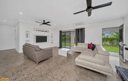 95 Etty Bay Road, Etty Bay, Qld 4858