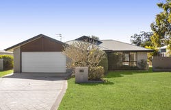 14 Dunbar Court, Highfields, Qld 4352