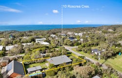 10 Roscrea Cres, Walkerville, Vic 3956