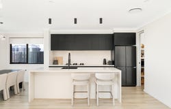 16 Lippizan Road, Austral, NSW 2179