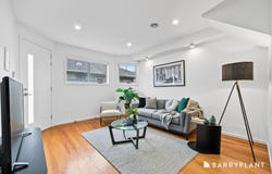 2/3 Edmund Street, Maidstone, Vic 3012