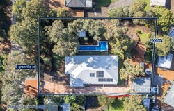 5 Grenville Road, Stoneville, WA 6081