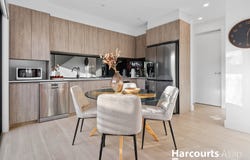 1/8 Dunnell Rise, Berwick, Vic 3806