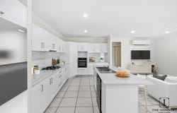 3 Pfeiffer Place, Smithfield, Qld 4878