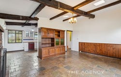 8 Priory Road, Maida Vale, WA 6057