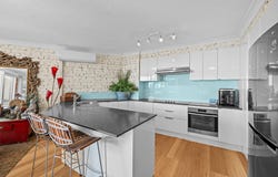 302/3544 Main Beach Parade, Main Beach, Qld 4217