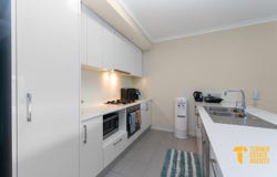 111/21 Malata Crescent, Success, WA 6164