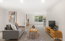 38 Eskdale Drive, Croydon Hills, Vic 3136