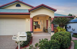 29 Pepperwood Street, Redlynch, Qld 4870