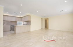 2/13 Craig Street, Mundaring, WA 6073