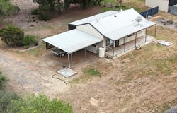 4 Blaxland Street, Euabalong, NSW 2877