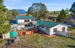 2033 Sheffield Road, Sheffield, Tas 7306