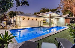 22 Berrimbillah Court, Ocean Shores, NSW 2483