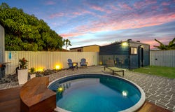 86 Hansen Street, Urangan, Qld 4655