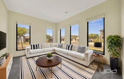 1 Airmaid Drive, Williams Landing, Vic 3027