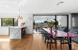 4/131 Leicester Street, Coorparoo, Qld 4151