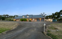 2 Carbine Court, Toolern Vale, Vic 3337