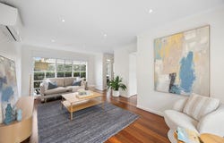 2/18 Wallace Crescent, Beaumaris, Vic 3193