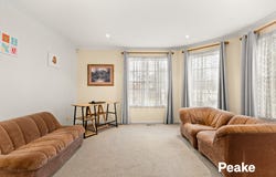 10 Collins Crescent, Berwick, Vic 3806