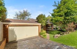 1 Outlook Drive, Berwick, Vic 3806