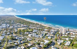1/1-3 Perry Street, Coolum Beach, Qld 4573