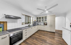 107 Haigslea Amberley Road, Walloon, Qld 4306