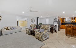 13 Smalls Road, Hamilton Creek, Qld 4714
