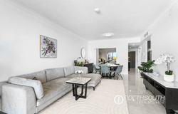 3409/5 Harbour Side Court, Biggera Waters, Qld 4216