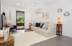 1/2 Morinda Way, Labrador, Qld 4215