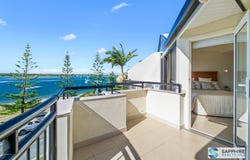 40/452 Marine Parade, Biggera Waters, Qld 4216