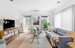 1/49 Yuille Street, Frankston, Vic 3199