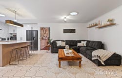 11 Partridge Way, Mooroolbark, Vic 3138