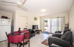 4/8 Winston Drive, Bongaree, Qld 4507
