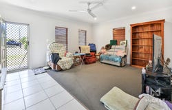 25 Seabreeze Crescent, Bowen, Qld 4805