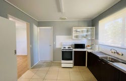 6 MacDonald Street, Dysart, Qld 4745
