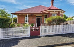 11 Hope Street, New Town, Tas 7008