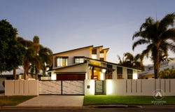 13 Marina Parade, Jacobs Well, Qld 4208