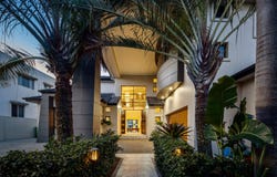 20  Royal Albert Crescent, Paradise Point, Qld 4216