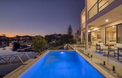 15 Lakeside Avenue, Broadbeach Waters, Qld 4218