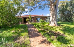 1 Jasper Place, Mount Richon, WA 6112