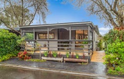 124/98 Bungower Road, Mornington, Vic 3931
