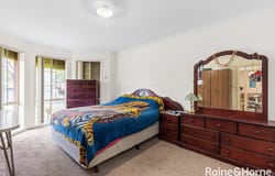 15 Edgewood Road, Roxburgh Park, Vic 3064