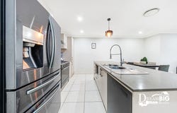10 Whyalla Street, Jordan Springs, NSW 2747