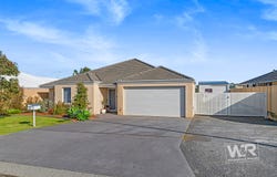 11 Mears Road, Yakamia, WA 6330