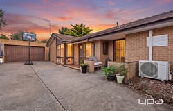 17 Grey Street, Darley, Vic 3340